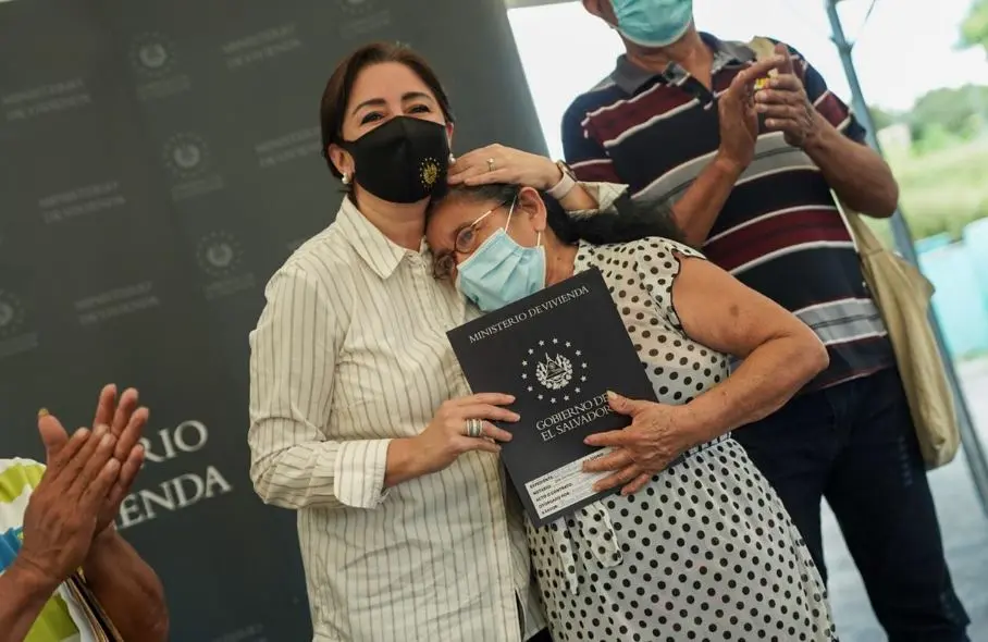 Escrituras en San Mart&iacute;n