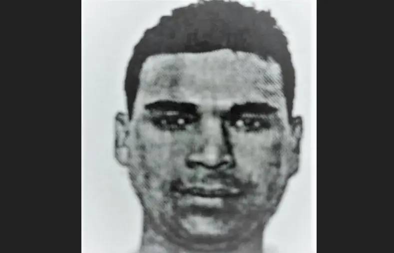 Viol&oacute; a su madre dos veces