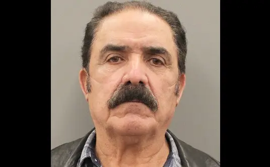 Abuelo hiri&oacute; a su nieta