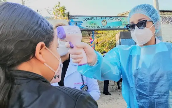 Ni&ntilde;os clases covid