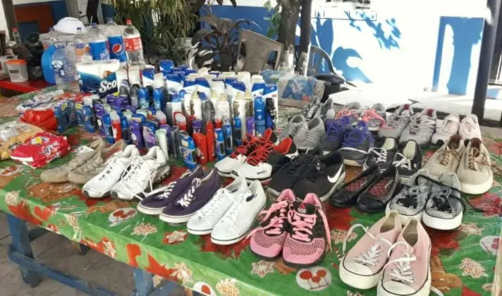 Zapatos y otros art&iacute;culos