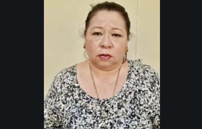 M&aacute;s de $6,000