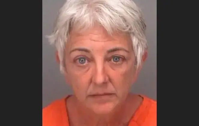 Maestra de 51 a&ntilde;os