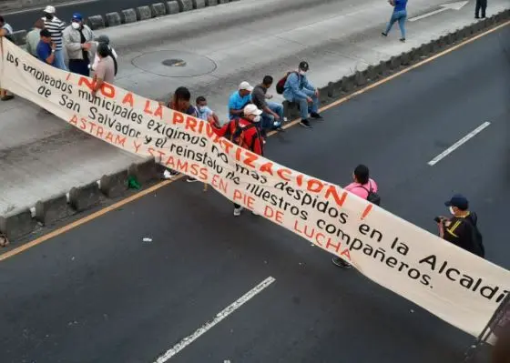 Sindicalistas en protesta