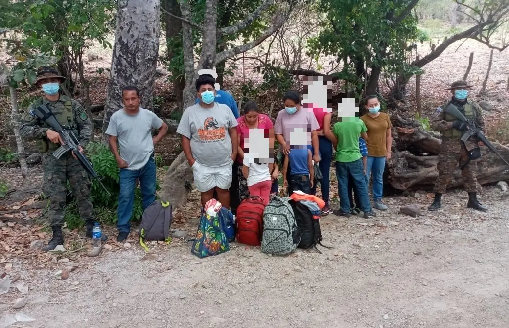 Intento salir del pa&iacute;s a Estados Unidos