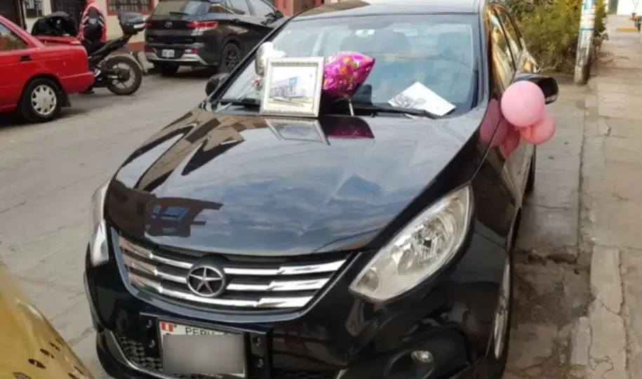 Rifa autom&oacute;vil