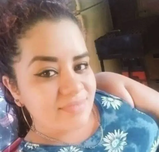 Mujer de 25 a&ntilde;os