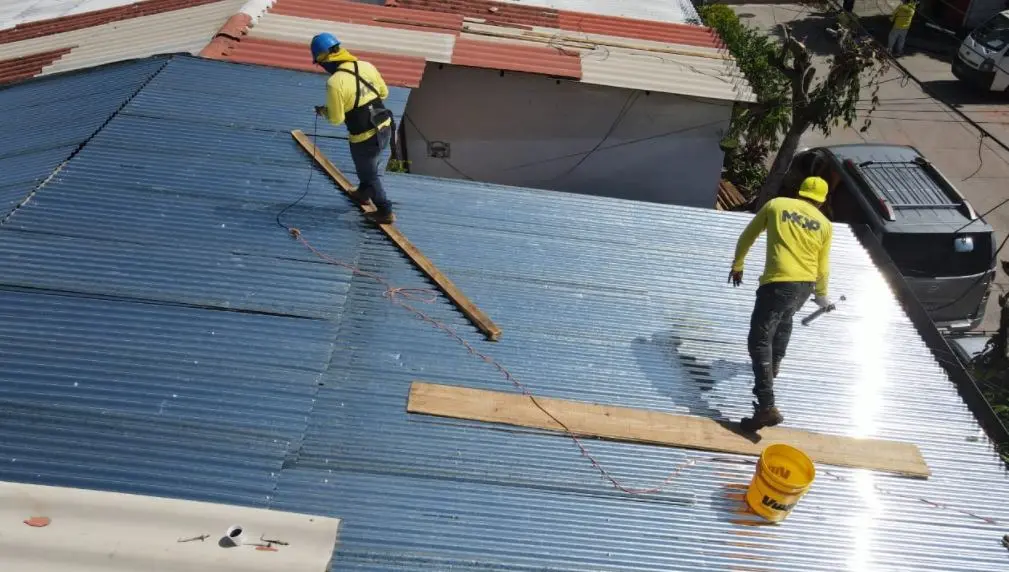 Reparaci&oacute;n de techos de casas