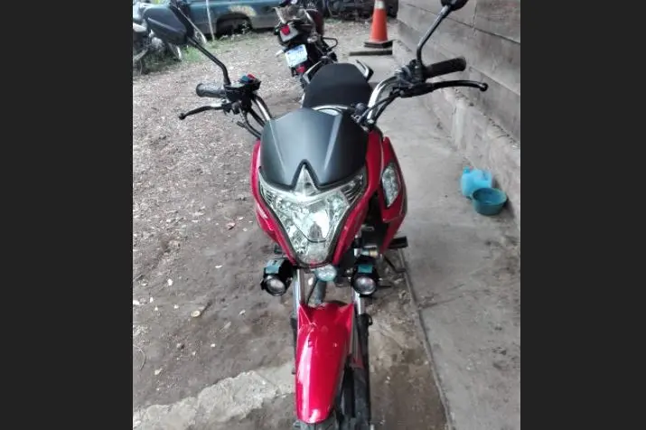 Hurtan motocicleta a Polic&iacute;a en San Miguel