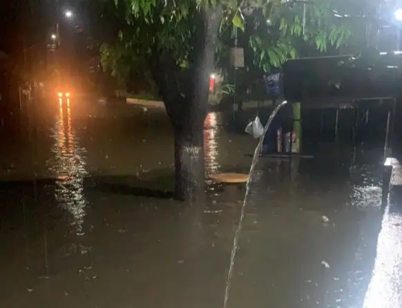 Colonia Santa Luc&iacute;a inundada