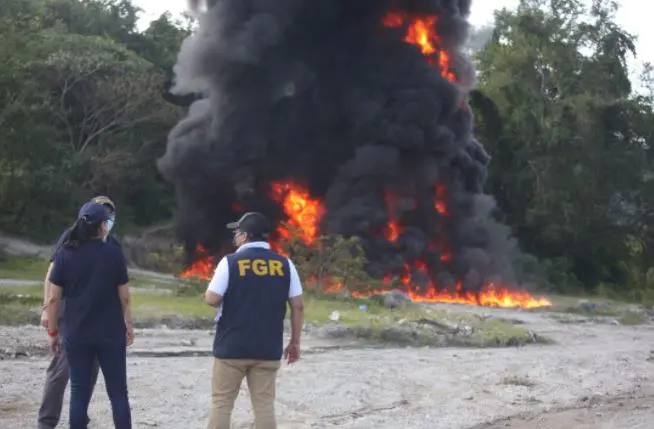 Queman 1,370 killos de coca&iacute;na