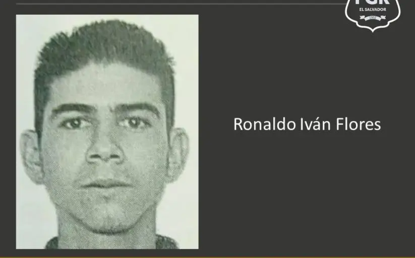 Ronaldo Iv&aacute;n Flores
