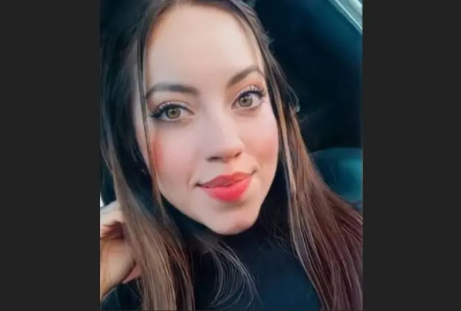 Bella mujer de 19 a&ntilde;os