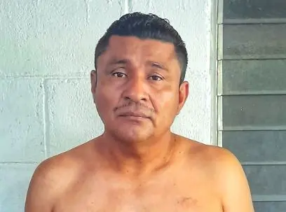 Fing&iacute;a ser predicador