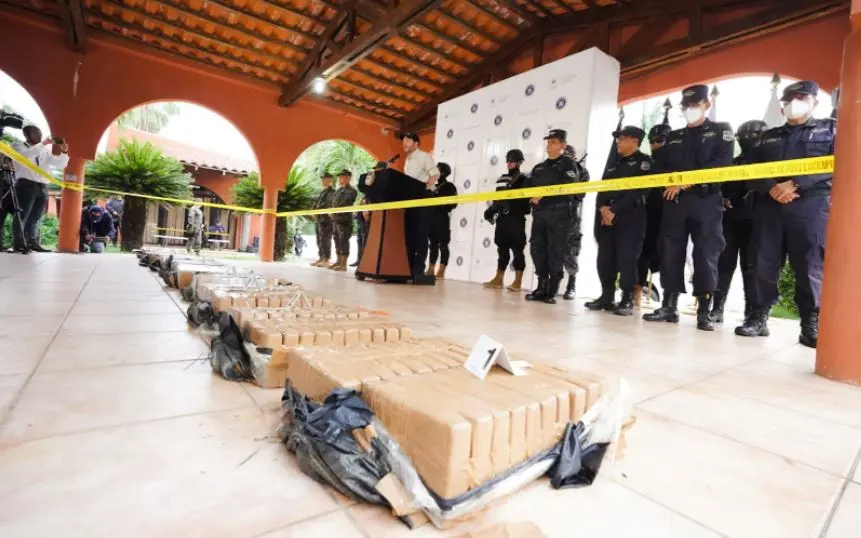 810 kilos de coca&iacute;na