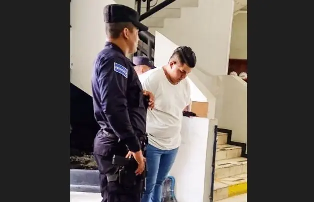 Empleado de alcald&iacute;a de Santa Ana