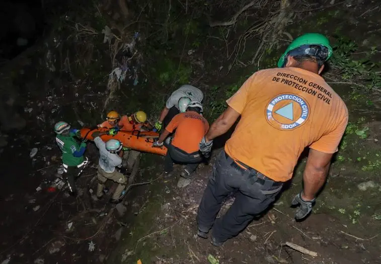 Cant&oacute;n Petacones