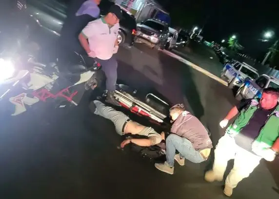 Vapuleado y apu&ntilde;alado