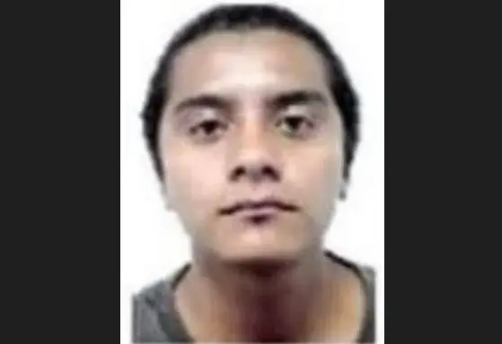 Fingi&oacute; ser polic&iacute;a para matar a dos hombres