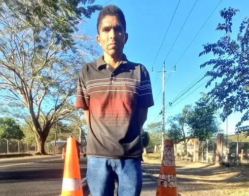 Detenido en Sociedad, Moraz&aacute;n