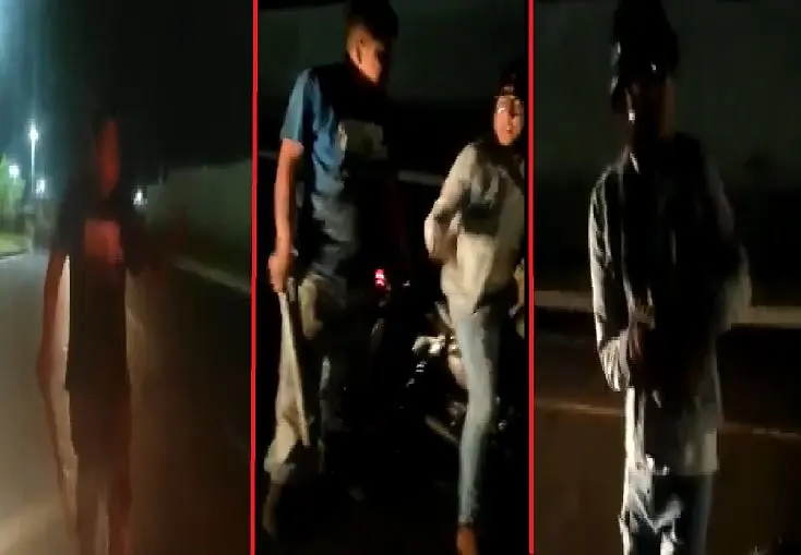 Con un tubo met&aacute;lico