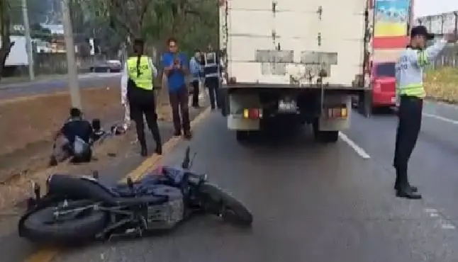 Padre, madre e hijo lesionados