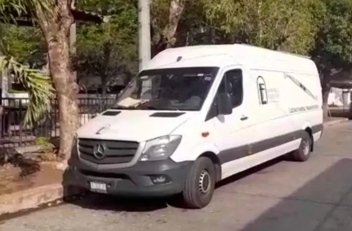 Cuerpos de salvadore&ntilde;os