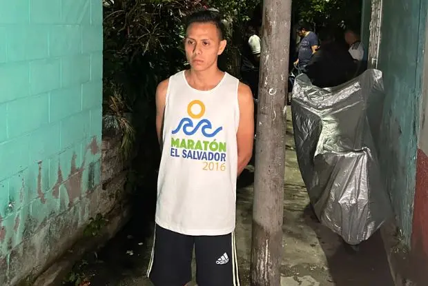 Detenido por maltratar a su perro