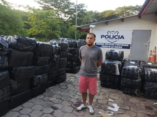 Mario Ernesto Serrano contrabando