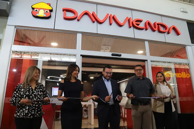 Inauguraci&oacute;n de la Agencia Digital Davivienda en Metrocentro Lourdes, La Libertad, el 21 de febrero de 2024.
Foto Banco Davivienda por/ Salvador Melendez