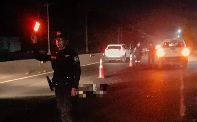 Atropellado se lanzó al vehículo suicidio