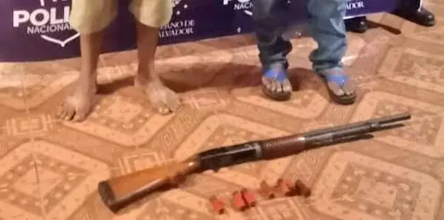 José David Ramírez Sibrián y Adelio Girón Martínez MS-13 escopeta Sonsonate