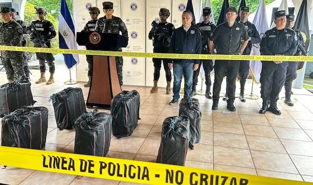 Droga interceptada Fuerza Naval