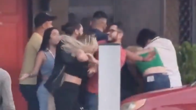 Pleito mujeres Zona Rosa 29-11-2024