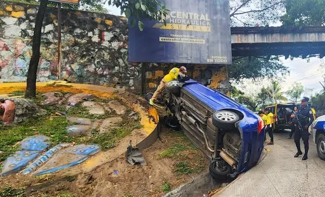 Muere hombre atropellado por una camioneta en la Troncal del Norte 25-12-2024