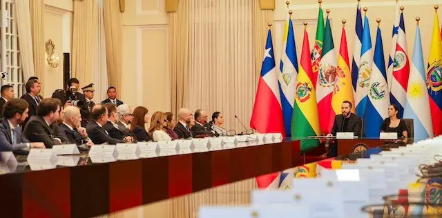 Nayib Bukele reunión con inversores de Iberoamérica