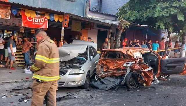 Accidente de tránsito Loma Linda San Salvador 20-02-2025