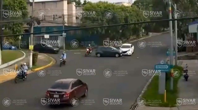 Choque calle antigua a Huizúcar 21-05-2025