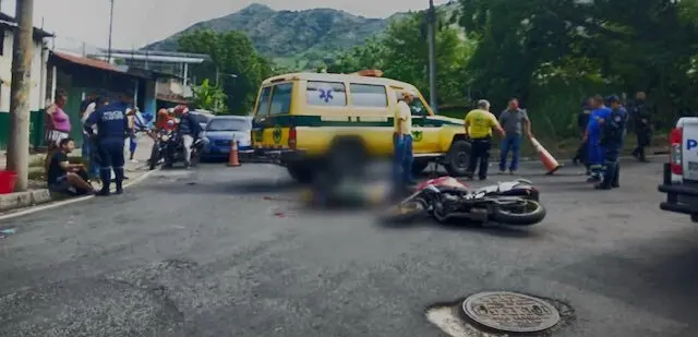 Motociclista muere en Apopa 06-06-25