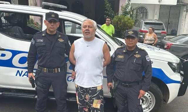 Salvador Enrique Anaya Barraza