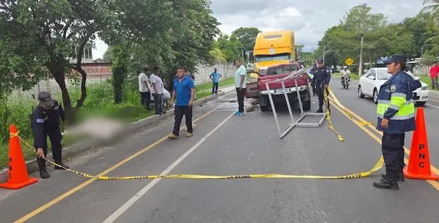 Muerto en choque San Luis Talpa 27-06-2025