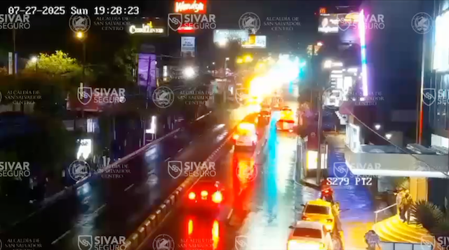 Doble choque, paseo General Escalón, 27-07-2025