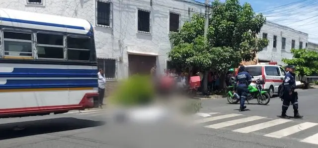 Menores de 17 y 9 años atropelladas en Santa Ana 25-08-2025, Pedro Antonio Regalado Palacios, de 35 años de edad, homicidio culposo y lesiones culposas