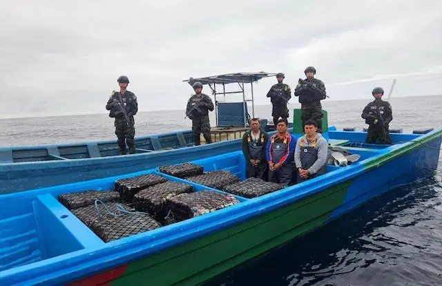 Marina Nacional decomiso 1,795 kilos de cocaína 02-10-2025