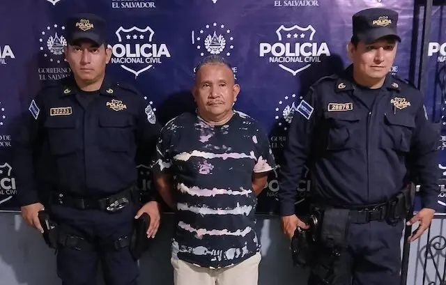 Douglas Alfonso Palacios Ramírez, alias Enano o Tuntun, 52 años de edad, MS-13, homicidio agravado y lesiones