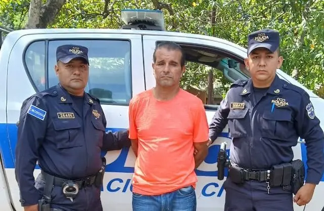 Jorge Antonio Pérez Sola, 47 años de edad, hurto