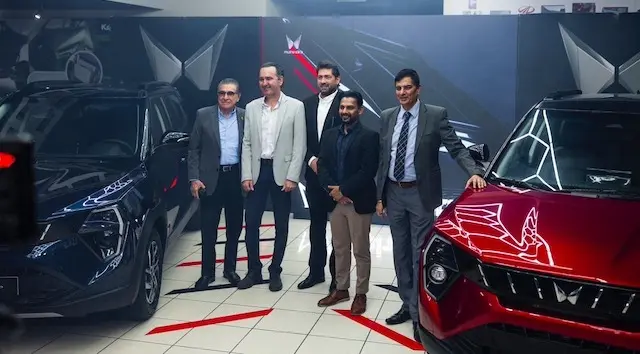 Grupo Los Tres Mahindra