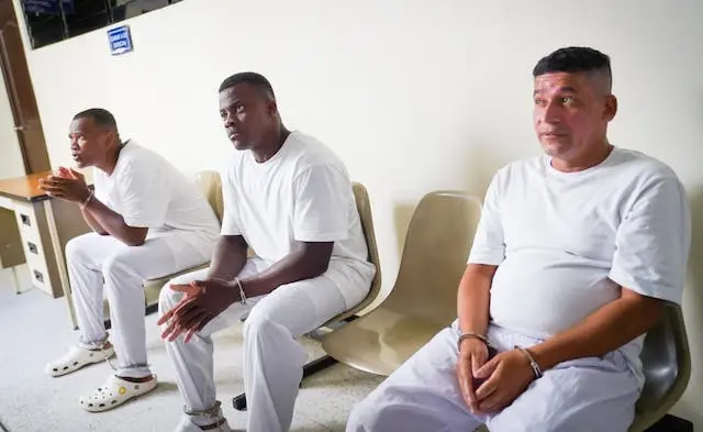 Extranjeros tráfico de cocaína $19 millones