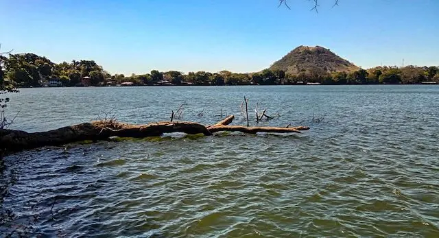 Laguna de Apastepeque