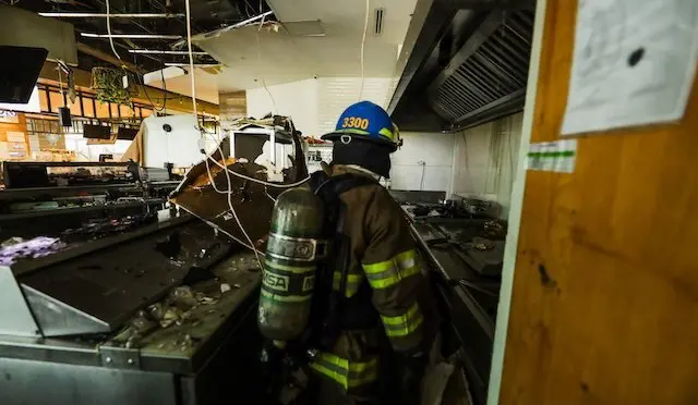 Incendio en Plaza Bambú City Center